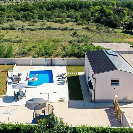 Modern M&m, Villa Zaton (Zadar)